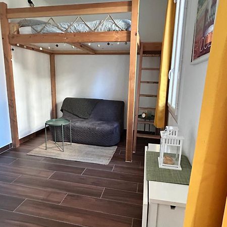 Agreable Studio Renove Avec Place De Parking Bandol Luaran gambar